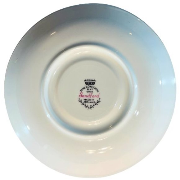 Royal Sandford Purple Roses Bone China 22k Gold‎ Trim Tea Cup/Saucer Set England - Picture 7 of 9